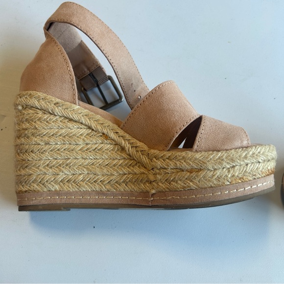 Universal Thread Wedge - Picture 3 of 12